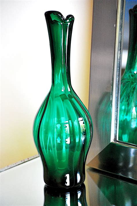 vintage blenko glass vase